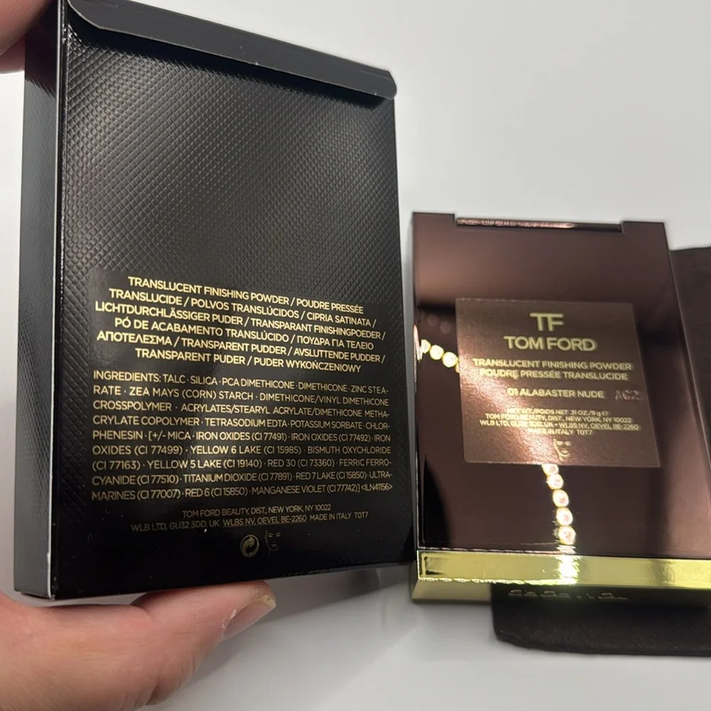 Tom Ford, Translucent Finishing Powder - # 01 Alabaster Nude 9g/0.31oz, NIB